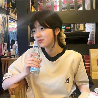 不做黯淡的月亮